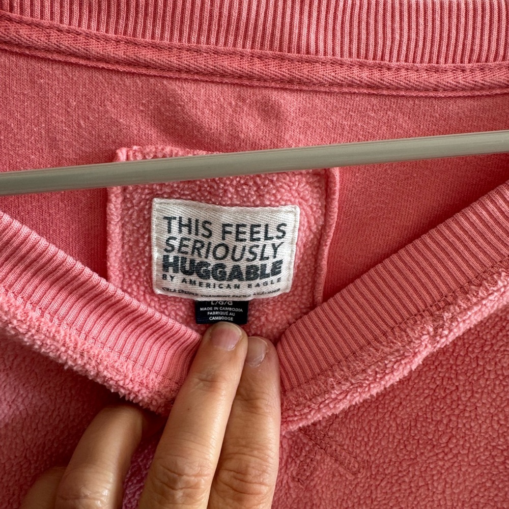 American Eagle Outfitters Pink Crew Neck Big Hug Sweatshirt - Picture 2 of 6